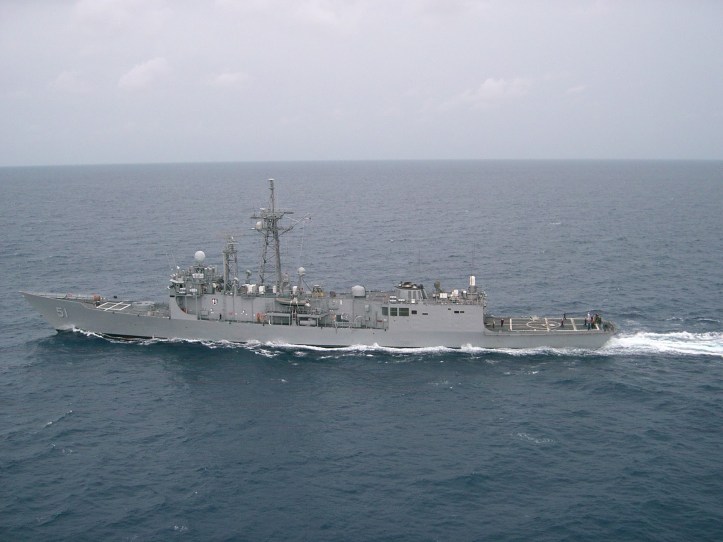 USS Gary (FFG-51) 4